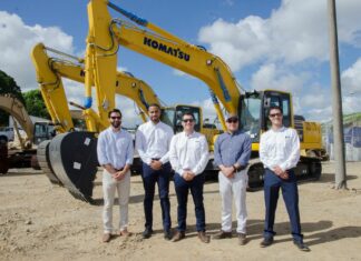 Reid & Compañía presenta nuevos equipos Komatsu