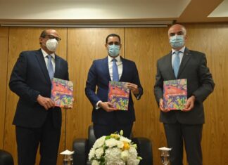 UE y MEPyD presentan libro sobre 30 años de cooperación europea en RD