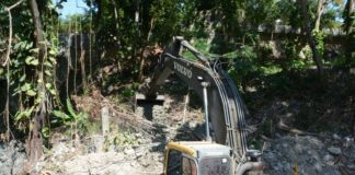 Trabajos en la cañada de Arroyo Hondo por la CAASD.