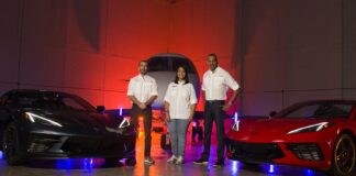Ricardo Torres, Carmen Pichardo y Juanchi Drift.