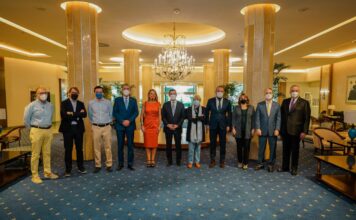 Inverotel y Banco Popular realizan reunión institucional