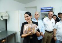 70 mil panes para damnificados por huracán Fiona