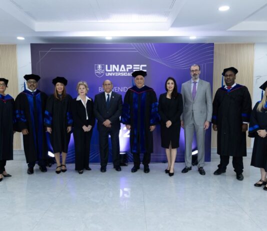 Unapec gradúa a 798 nuevos profesionales en su Graduación Extraordinaria 2026