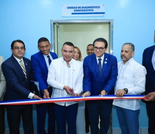 SNS dota al Hospital Cabral y Báez del único densitómetro óseo de la Red Pública en la región Norte
