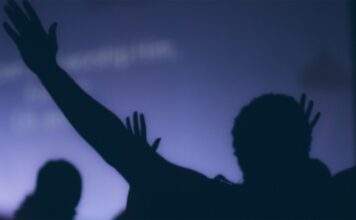 Sura y Fundación Bolívar Davivienda convocan a #PensarConOtros