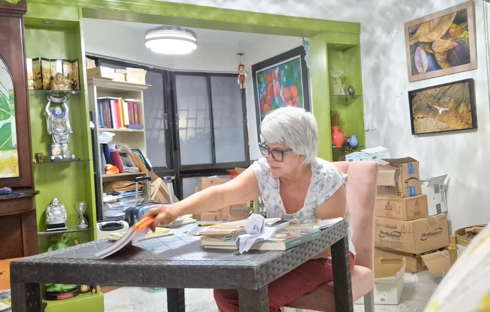 Jackeline Diaz, librera prepara su oferta