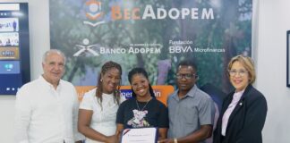 Banco Adopem seis becas universitarias