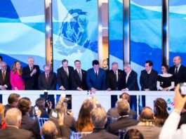 Ministro David Collado inaugura estand dominicano en FITUR 2026